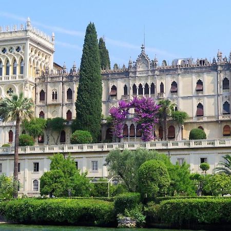 Absentia 1763 Garda Boutique Home - Lake Front Brenzone sul Garda Exterior photo